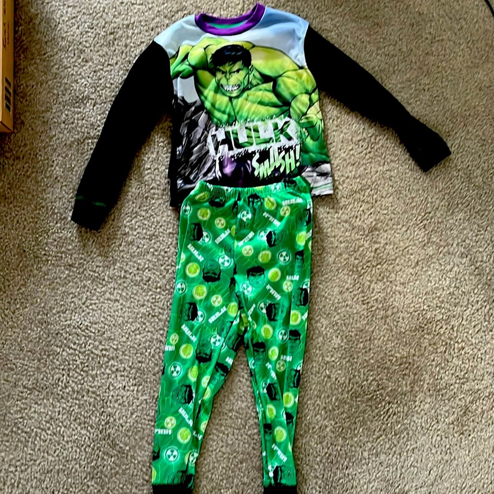 Hulk smash long sleeved pjs